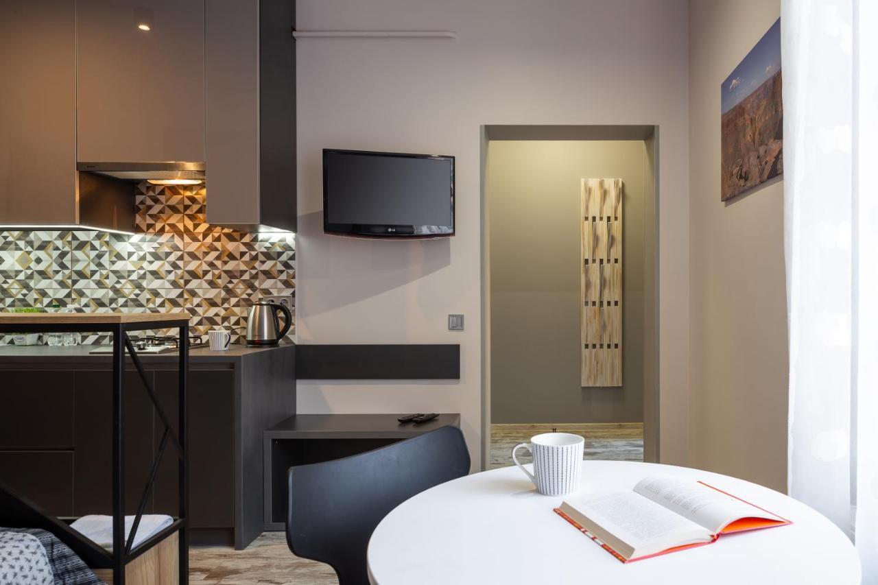 Lion King D1 Apartment Lviv Bagian luar foto